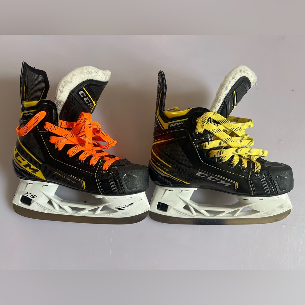 CCM Super Tacks hockey skate with Step Steel blades